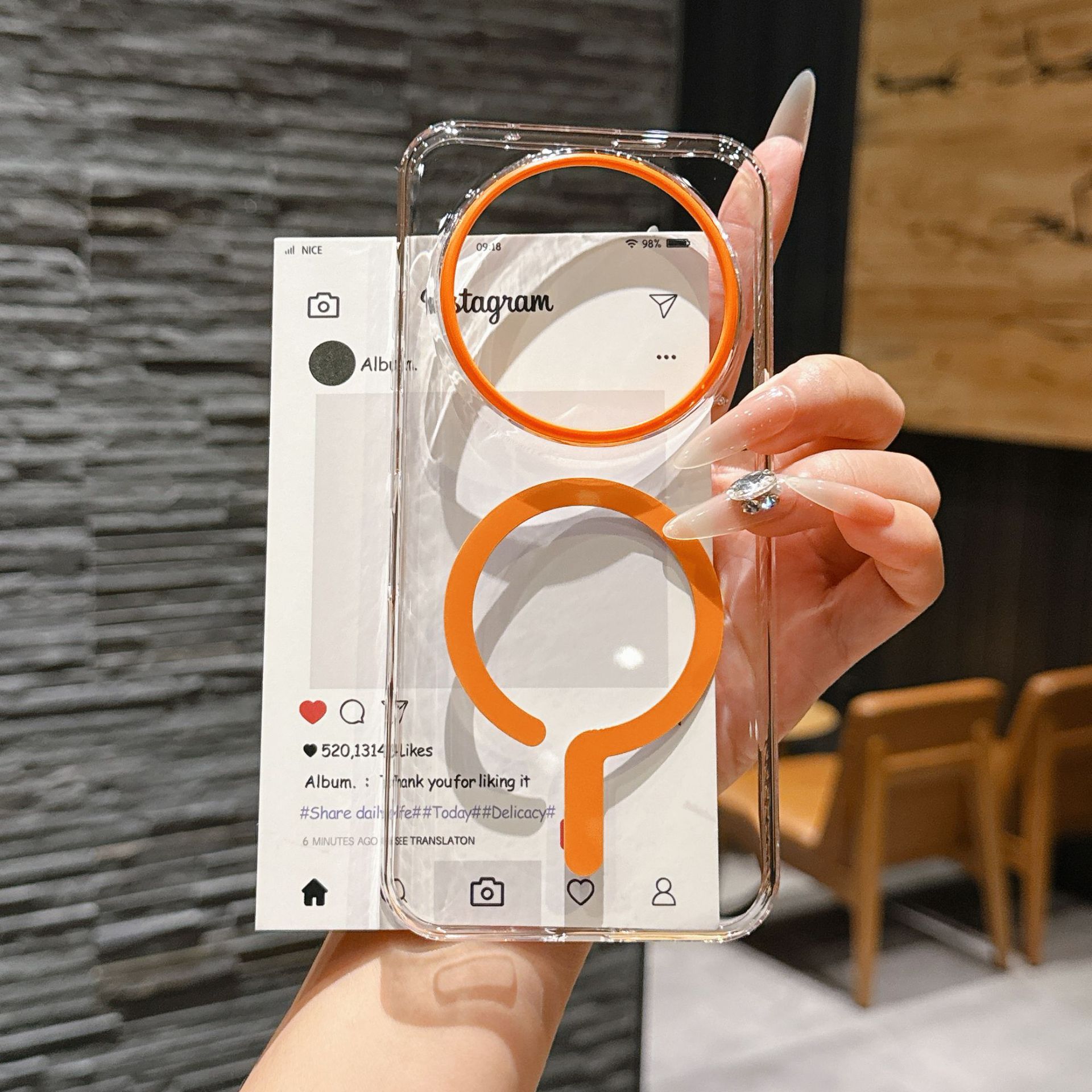 Clear Magsafe Case - حافظة هاتف شفافة فاخرة عالية الدقة