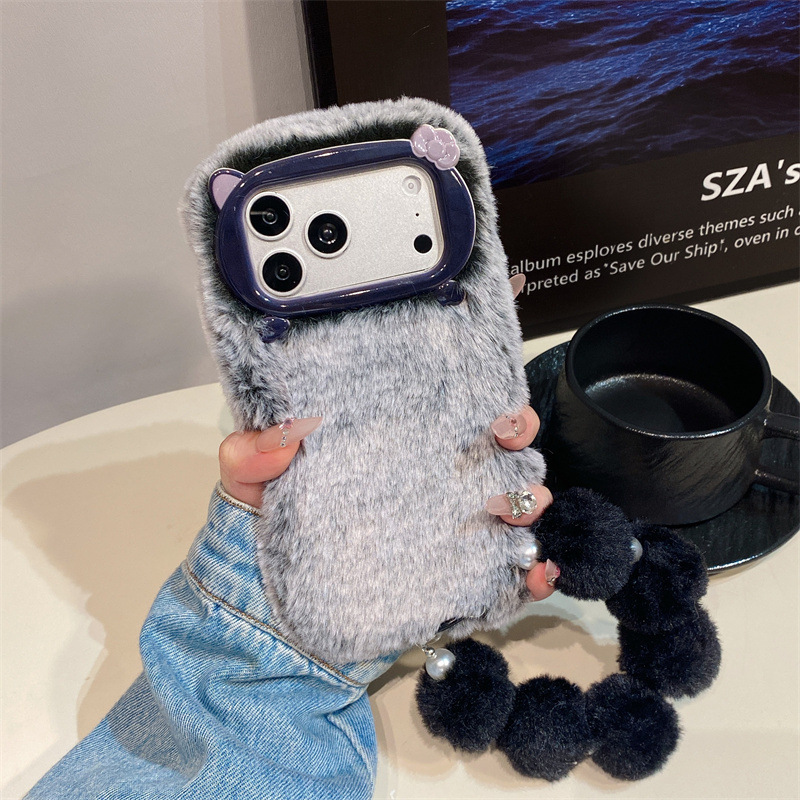 غطاء هاتف فاخر من الفرو الناعم - مراجعة Phone Cases Iphone 13 وسعره