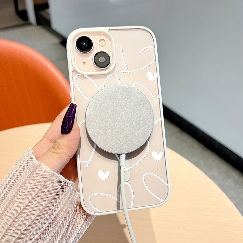 غطاء هاتف مقاوم للصدمات من الب - مراجعة Clear Magsafe Case وسعره